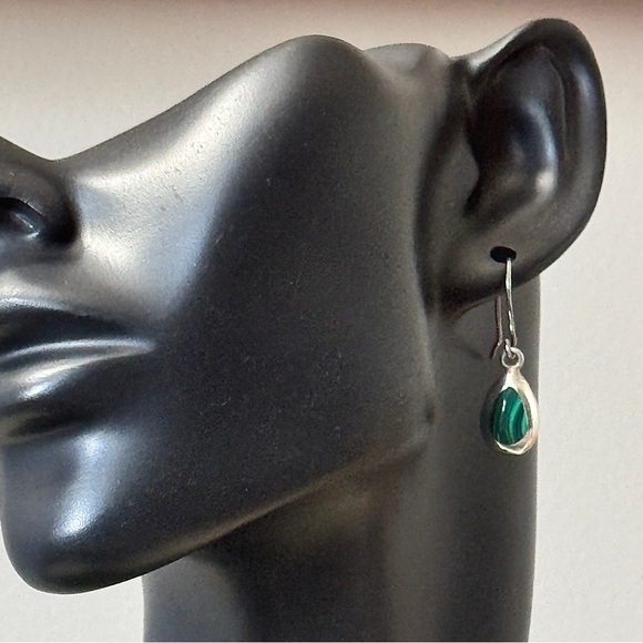 Sterling Silver Malachite Dangle Drop Earrings - Picture 1 of 9